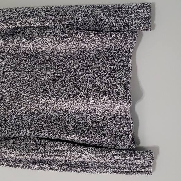 J. Jill Women Turtleneck Sweater Medium Gray White Knit Rolled Hem Soft Comfy - Picture 3 of 12